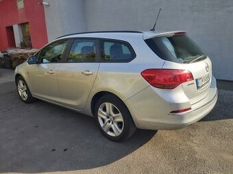 Opel Astra Sports Tourer