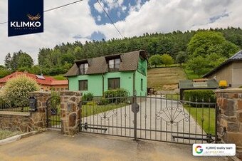 Pokoj od mesta na predaj - 5 izbový dom v obci Križovany