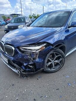 Predám BMW X1, 2.0Td 140kw, xDrive, 2019 po ťukanci na parko