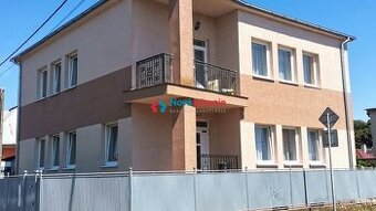 NA PREDAJ – Viacgeneračný dvojpodlažný rodinný dom v centre