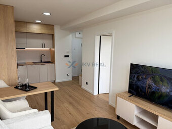 Prenájom - luxusný 2 izbový byt v centre mesta Košíc