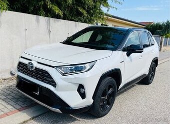 Toyota RAV 4, 2,5 benzin hybrid 131kw /At, 73000km