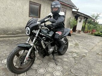 Suzuki GSF400