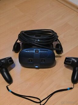 HTC VIVE COSMOS