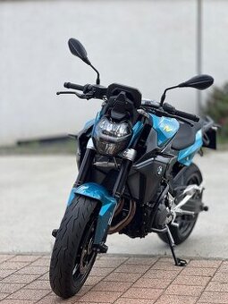 BMW F900R