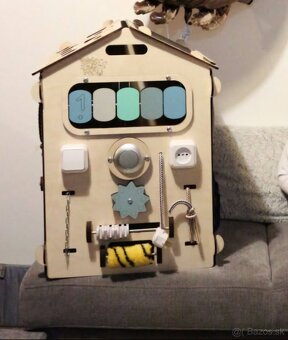 ELISdesign Montessori Activity board