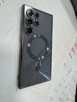 Samsung S24 ULTRA v záruke akp nový