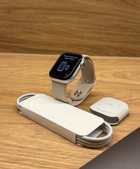 Apple Watch 10 42mm Silver - nové, nepoužívane