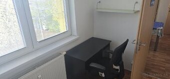 Hľadá sa spolubývajúci/spolubývajúca do 4-izbového bytu