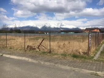 Stavebný pozemok- Veľká Lomnica (1271m2)