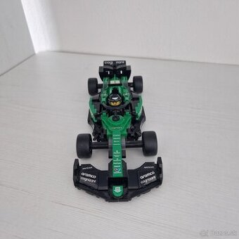 Lego speed champions Formula F1 Aston Martin