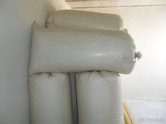 Predam drveny Polystyren. Granulat.