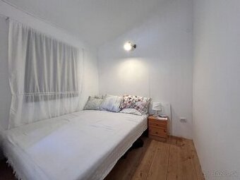 Kúzelná ekologická chatka v Duga Uvala – Iba 400 m od mora