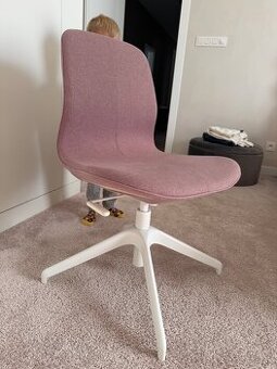 Stolicky k pisaciemu stolu