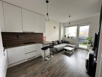 Prenájom 2-izbový zariadený byt 45 m2 v Martine Priekope s B