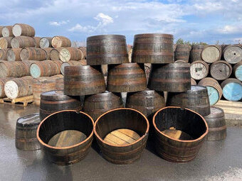 DUBOVÉ KVĚTINÁČE Z ORGINALNÍCH SUDŮ