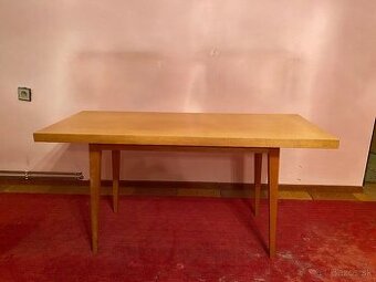 Konferenčný stolík