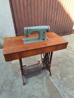 Predam sijaciu masinu Minerva