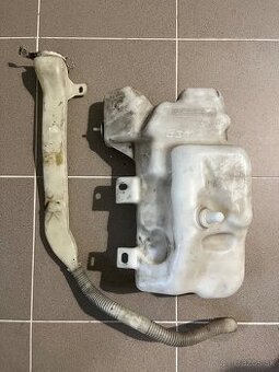 Nádržka na ostrekovač BMW e39