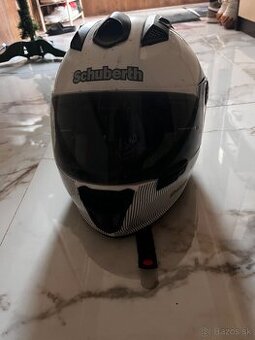 Predam kvalitnu prilbu Schuberth