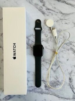 Apple Watch Series SE (1. generácie) 44 mm