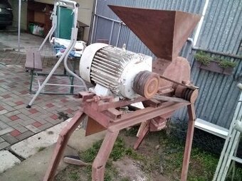 Predám elektromotor 7,5Kw 2910ot