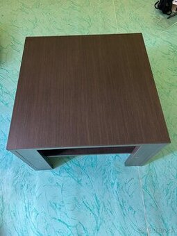 Konferenčný stolík