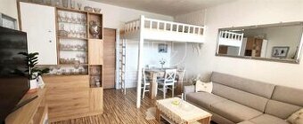 Predaj 3-izbového bytu typu MNKS s loggiou v Sásovej, 62...