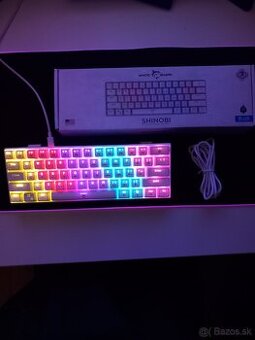 Mechanická klávesnica WHITE SHARK Shinobi (RGB, 60% layout)