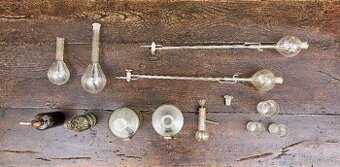 Konvolut historického laboratórneho skla