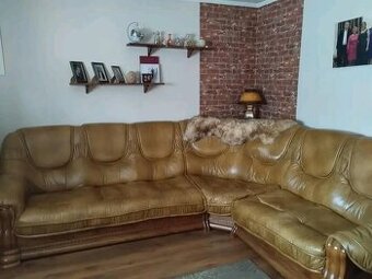 Kozena sedacia suprava