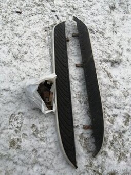 Freelander 2 naslapy