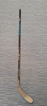 Hokejka CCM Vizion, INT F65/P28+1/4, ľavá, nová