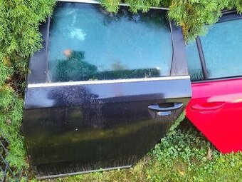 ZADNE DVERE VW PASSAT VARIANT COMBI B7