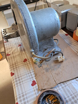 diamantová vodná brúska