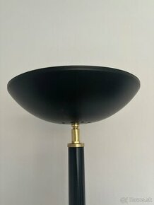 Stojaca lampa čierna - 1