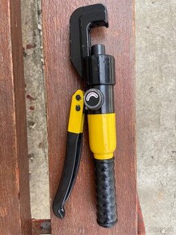 Predám YQK-70 Hydraulické krimpovacie kliešte