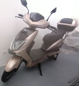Predám el. skúter Racceway® E-FICHTL®, batéria 20Ah