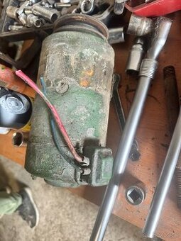 Dynamo Zetor 25