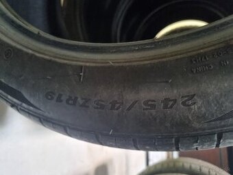Predam letne pneu 245/45 r19