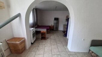 Ponúkam do prenájmu 1 izbový byt