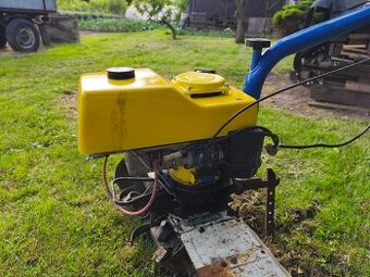 Traktor agzat