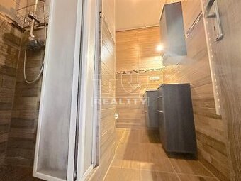 TOP LOKALITA - PRIESTRANNÝ 2 IZBOVÝ BYT PO REKONŠTRUKCII...