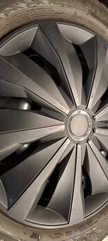 Predám zimný set Skoda Scala 16"-5x100+205/55r16 Nokian