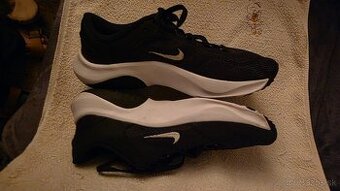 Botasky Nike 40ky