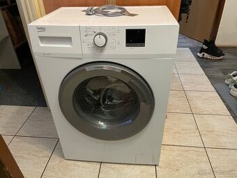 Beko WUE6511BS pračka