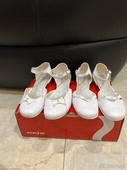 Dievčenská spoločenská obuv