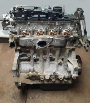 Ford Fiesta VI 2013 1.4 TDCI predám MOTOR KVJA DVERE a iné