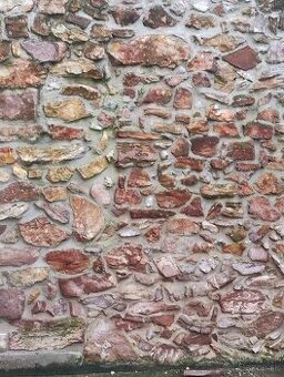 Kamene vhodné na múrik