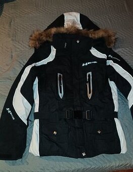 Dámska lyžiarska bunda -S nová